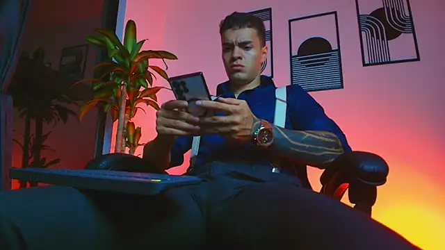 ALPHA DOMINUS  online show from 04.11.26