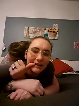 Snapshot of AndHerXO chatting on 02.01.26 AndHerXO online show from 02.01.26