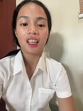 PrettySlimPinay19 online show from 07.07.26