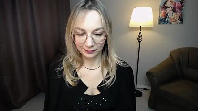 Ava Elior online show from 11.14.25