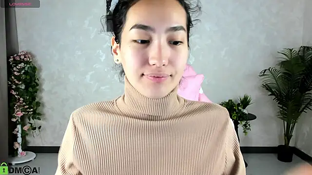 FlirtyAura online show from 10.15.25