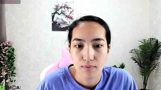 FlirtyAura online show from 10.20.25