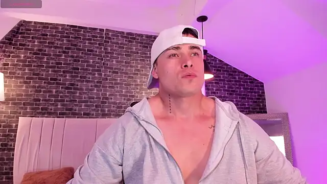 Snapshot of connorsmiith chatting on 02.05.26 connorsmiith online show from 02.05.26