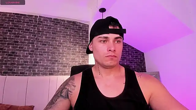 Snapshot of connorsmiith chatting on 02.16.26 connorsmiith online show from 02.16.26