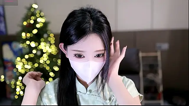 Snapshot of yaya_1888 chatting on 11.09.25 yaya 1888 online show from 11.09.25