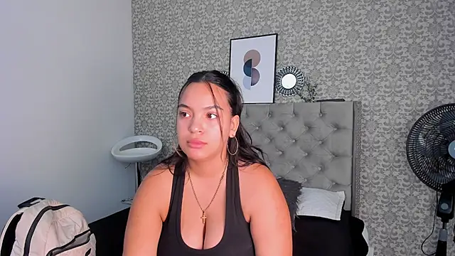 Grace Hollis online show from 09.23.25