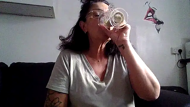 RubyyRosee online show from 07.08.26