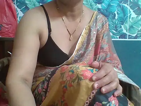 Snapshot of Marathi_q4een01 chatting on 04.19.26 Marathi q4een01 online show from 04.19.26