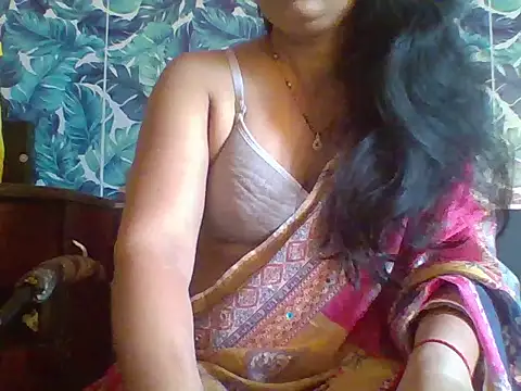 Snapshot of Marathi_q4een01 chatting on 04.27.26 Marathi q4een01 online show from 04.27.26