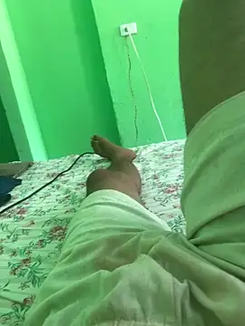 Snapshot of jhinsilva23 chatting on 11.02.25 jhinsilva23 online show from 11.02.25