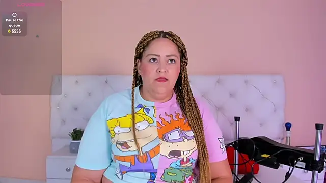 katte landerr online show from 10.23.25