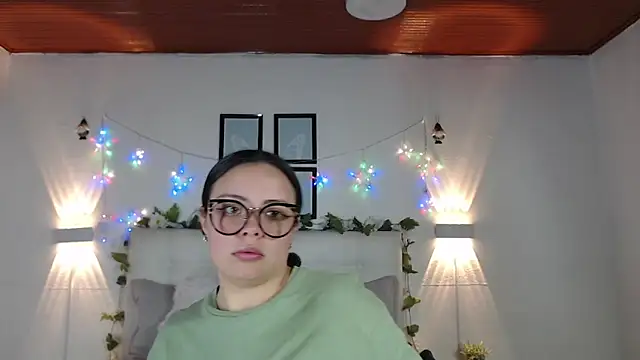 Megan 05  online show from 02.19.26