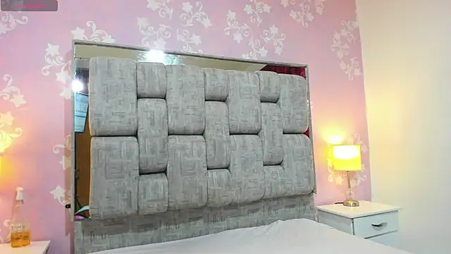 Snapshot of KatySweetas chatting on 11.02.25 KatySweetas online show from 11.02.25