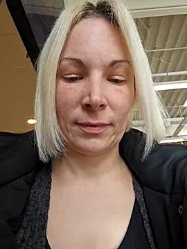 Sunny-Sin online show from 02.27.26