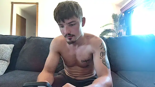 derekmontana2 online show from 06.14.26