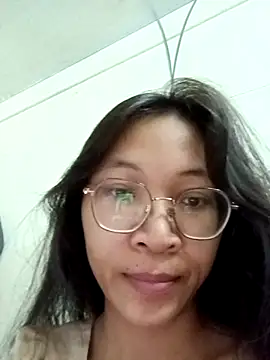 Minhthu44 online show from 03.13.26