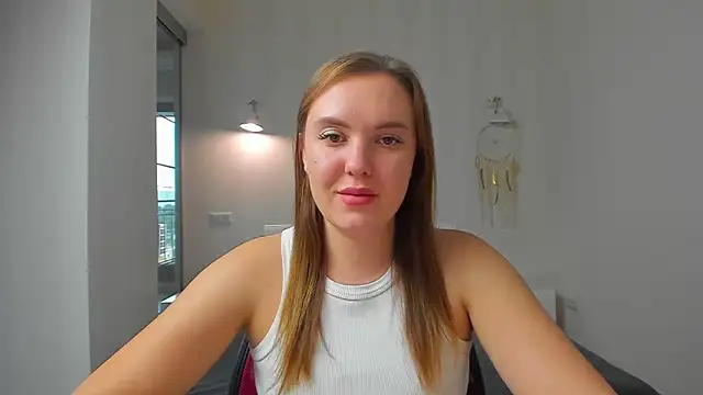 EmmaNorman online show from 10.05.25