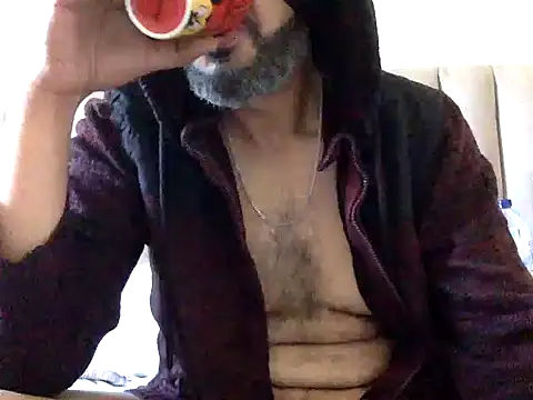 Snapshot of CaiBull chatting on 02.04.26 CaiBull online show from 02.04.26