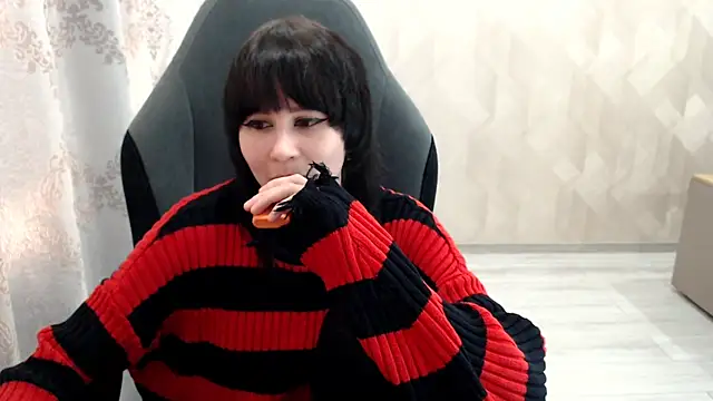 MistyDark online show from 10.09.25