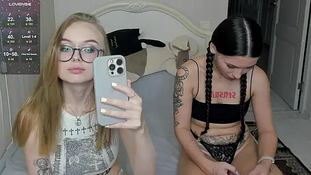 bitchdancer0 online show from 09.09.25