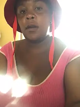 Snapshot of KINKYBOOTI22 chatting on 03.25.26 KINKYBOOTI22 online show from 03.25.26