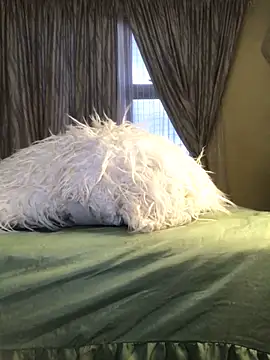 Snapshot of KINKYBOOTI22 chatting on 03.26.26 KINKYBOOTI22 online show from 03.26.26