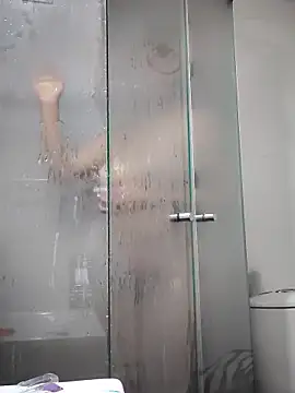 Snapshot of Megara_25 chatting on 10.14.25 Megara 25 online show from 10.14.25