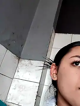 Snapshot of Megara_25 chatting on 10.31.25 Megara 25 online show from 10.31.25