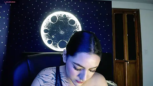 Snapshot of Megara_25 chatting on 06.22.26 Megara 25 online show from 06.22.26