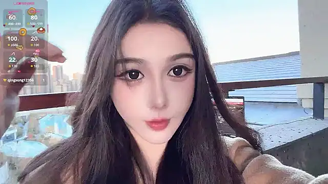 Snapshot of za-02605 chatting on 10.31.25 za-02605 online show from 10.31.25