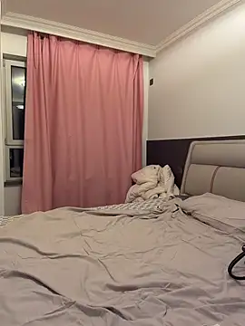 Snapshot of za-02605 chatting on 11.08.25 za-02605 online show from 11.08.25