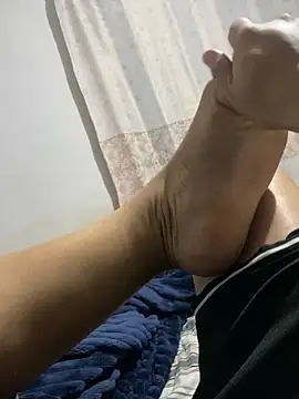 Snapshot of stederss chatting on 11.07.25 stederss online show from 11.07.25