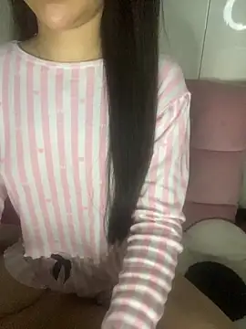 Snapshot of RubyBerry chatting on 11.09.25 RubyBerry online show from 11.09.25