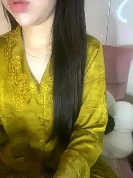 Snapshot of RubyBerry chatting on 11.11.25 RubyBerry online show from 11.11.25