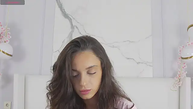 AdoraCortes online show from 09.09.25