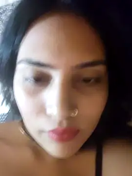 Snapshot of Mahi_Love143 chatting on 10.18.25 Mahi Love143 online show from 10.18.25