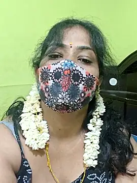 Snapshot of Tamil_Mithra chatting on 06.06.26 Tamil Mithra online show from 06.06.26