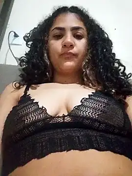 Snapshot of Camilla-23y chatting on 10.16.25 Camilla-23y online show from 10.16.25