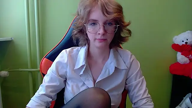 juicyPenny online show from 04.24.26