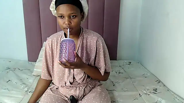 Abby 108 online show from 10.12.25