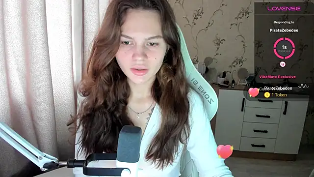 Snapshot of yourdreamm_ chatting on 09.23.25 yourdreamm online show from 09.23.25