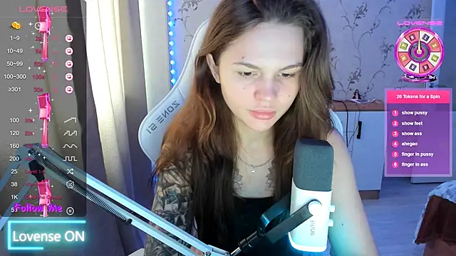 Snapshot of yourdreamm_ chatting on 09.29.25 yourdreamm online show from 09.29.25