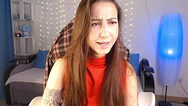 Chloe Keller online show from 09.22.25