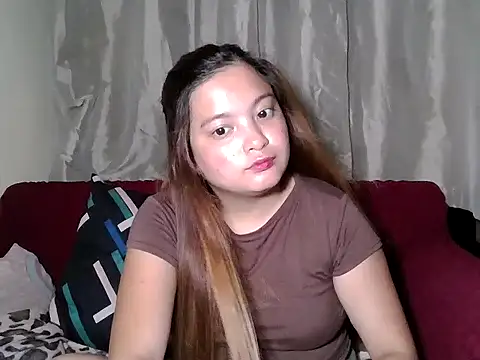 Snapshot of gwenn_2025 chatting on 03.29.26 gwenn 2025 online show from 03.29.26