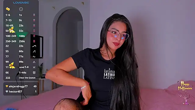 Snapshot of latingabby chatting on 10.17.25 latingabby online show from 10.17.25