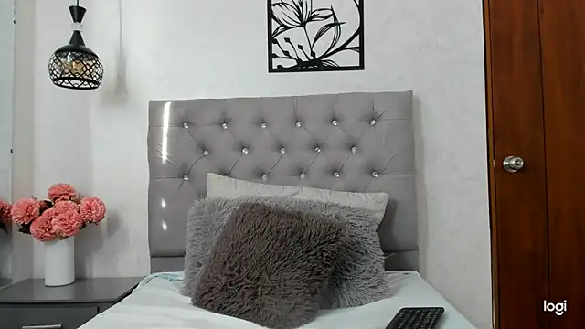 Emiily cooper x online show from 10.02.25