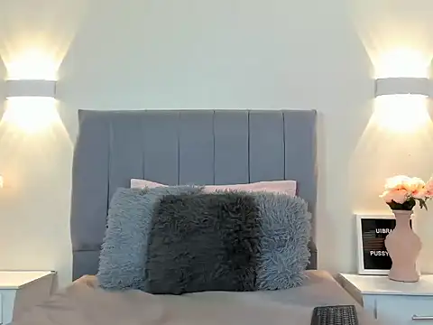 Emiily cooper x online show from 10.04.25