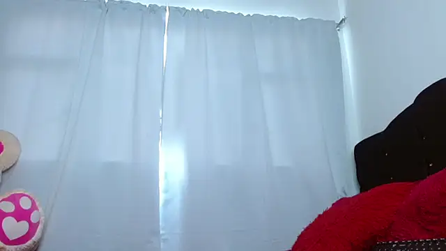 Charlothe Wright online show from 10.24.25