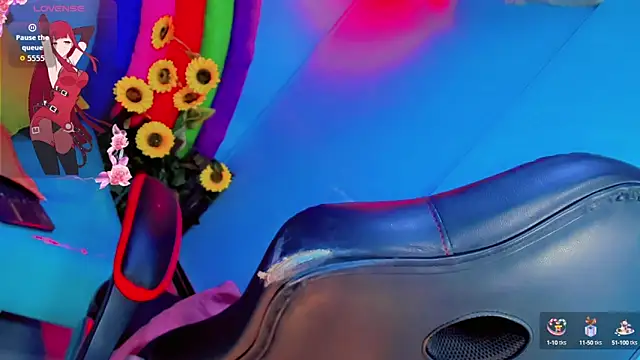 Dahlia Moss online show from 10.02.25