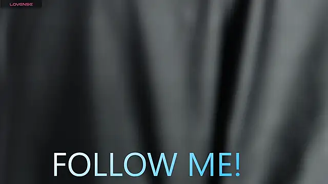 Snapshot of Dulcey_ chatting on 01.18.26 Dulcey online show from 01.18.26